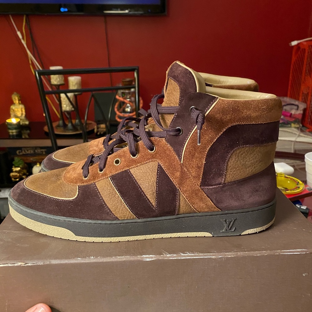 Gently worn Louis Vuitton sneakers size 10 1/2